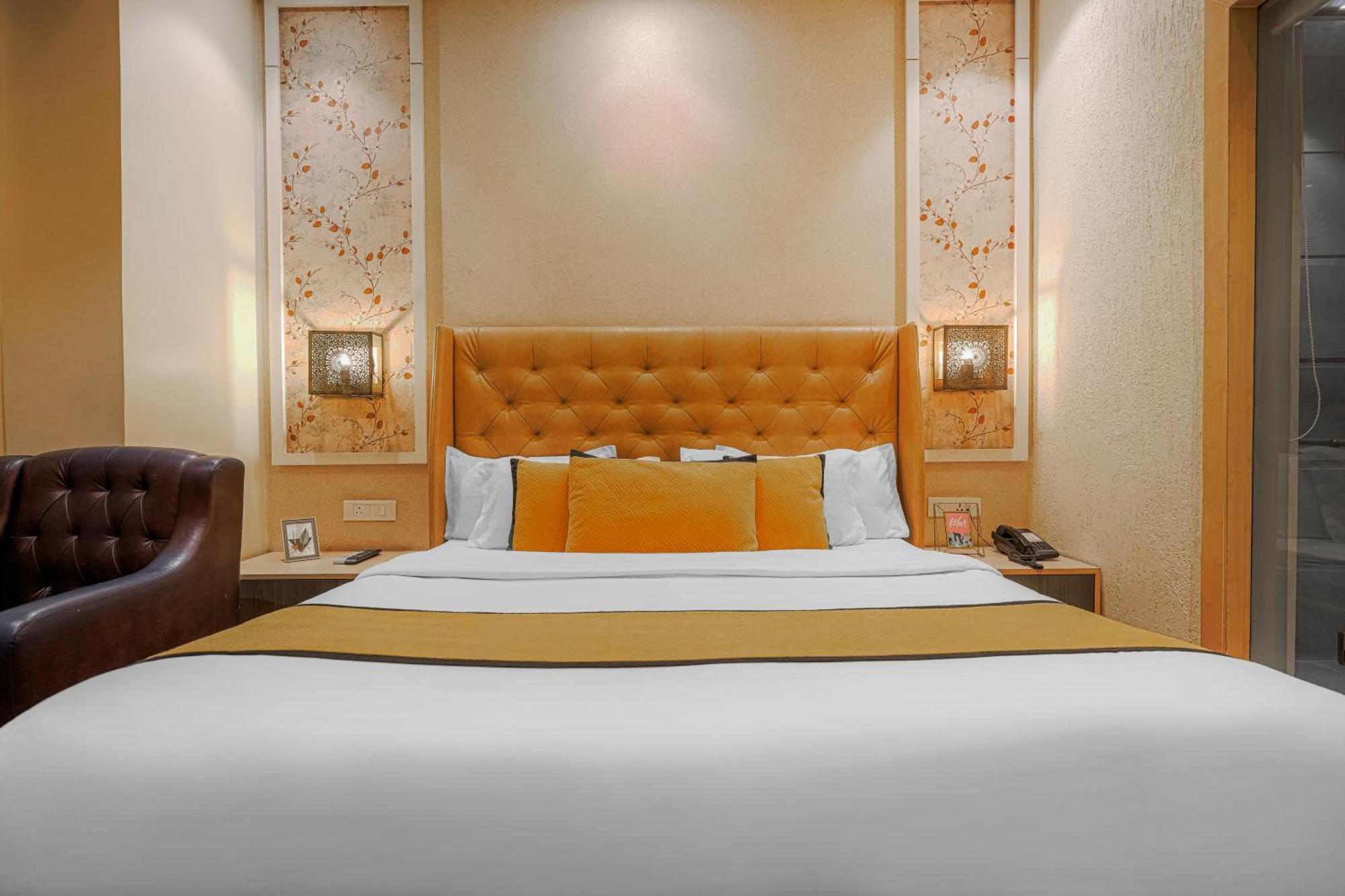 Csjs Inn Hotel Амритсар Экстерьер фото
