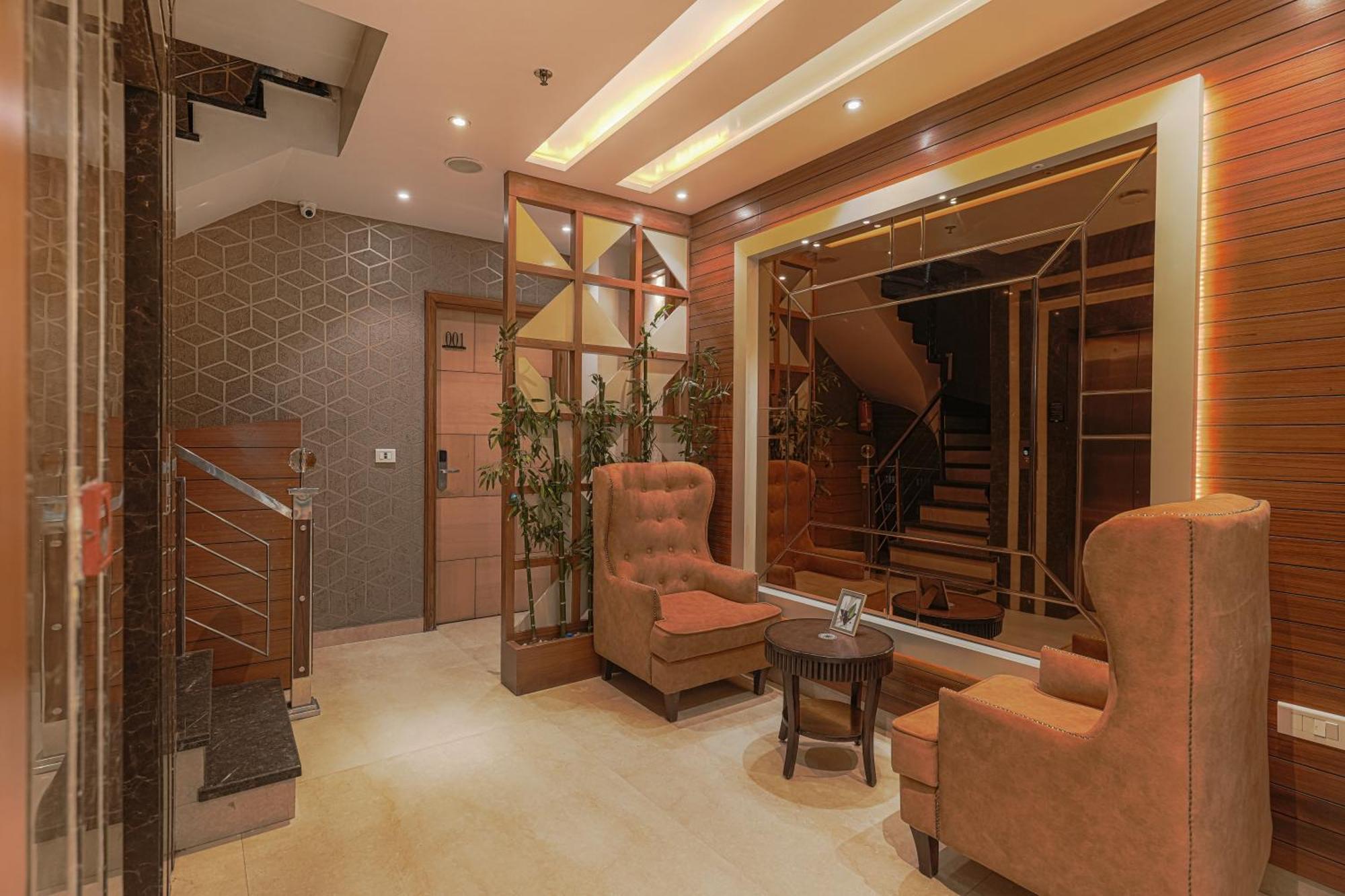 Csjs Inn Hotel Амритсар Экстерьер фото